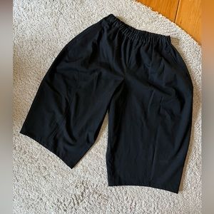 Comme Des Garçons black wool pant/culotte M